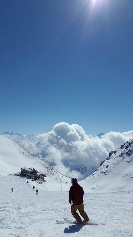 Hotel Pension Eichenhof Ried im Zillertal Bagian luar foto